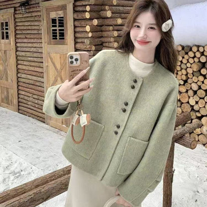 Chic Style Women's Short Wool Coat,  Autumn/Winter Outerwear for Petite Women